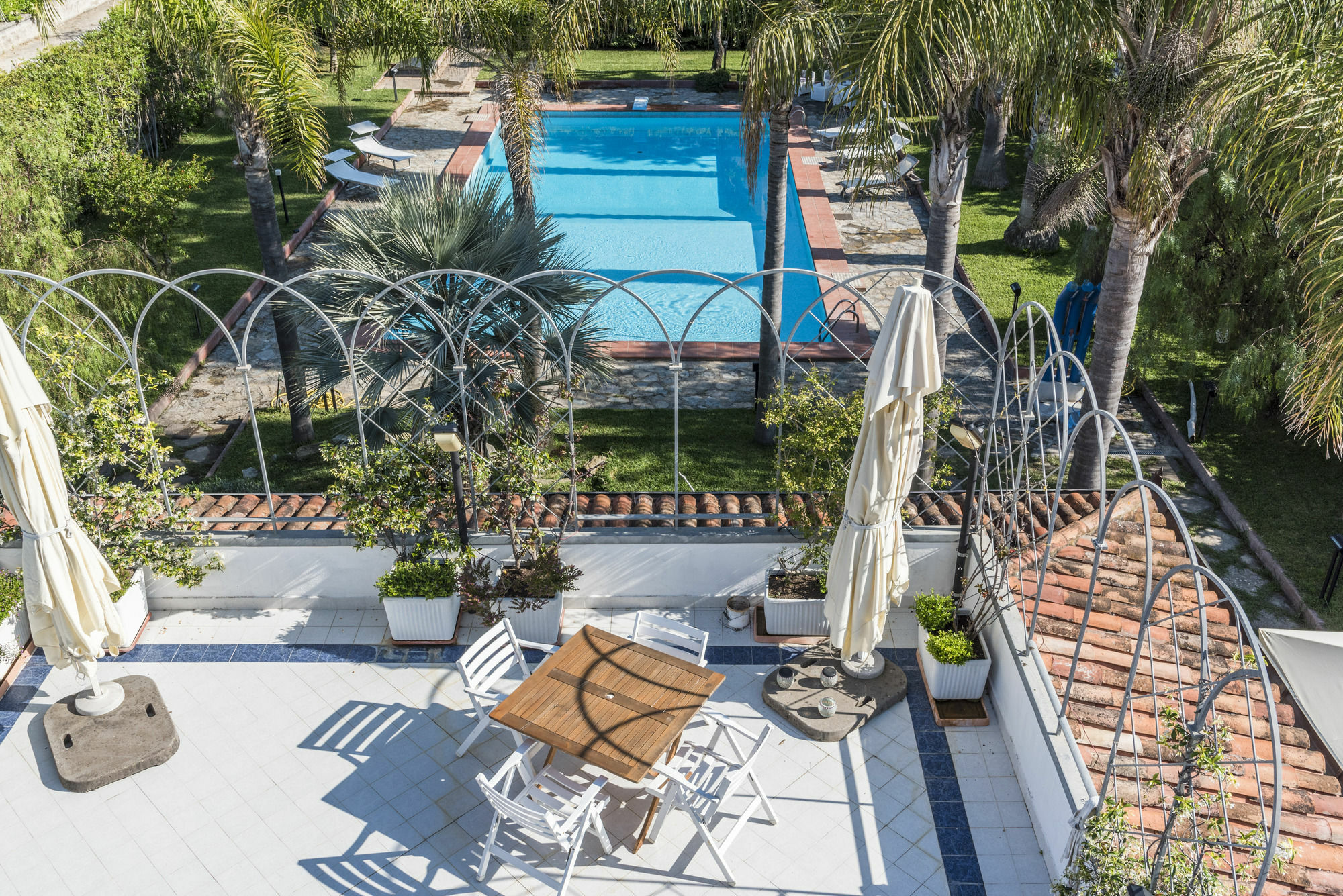 Villa Gio B&B De Charme Монтекориче Екстер'єр фото